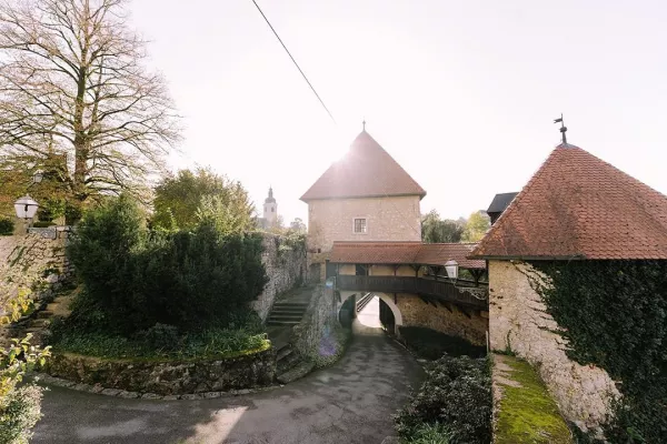 Iva & Luka - castle Ozalj