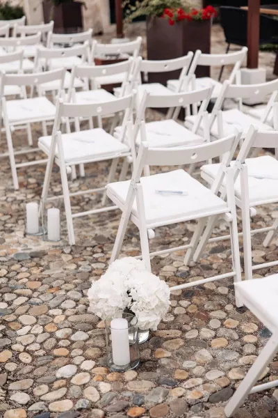 All-White Romance in Historic Maškovića Han