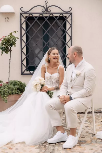 All-White Romance in Historic Maškovića Han