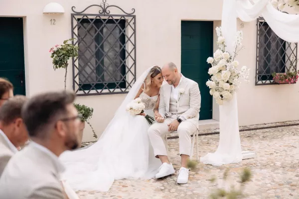 All-White Romance in Historic Maškovića Han