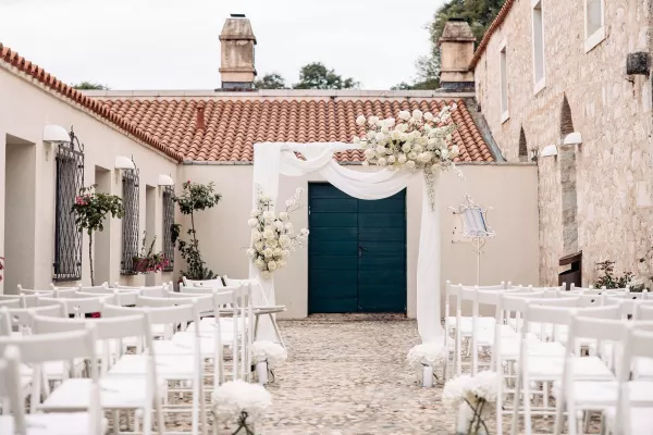 All-White Romance in Historic Maškovića Han