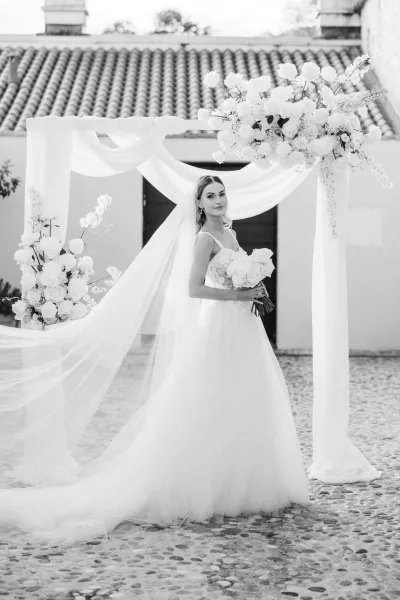 All-White Romance in Historic Maškovića Han