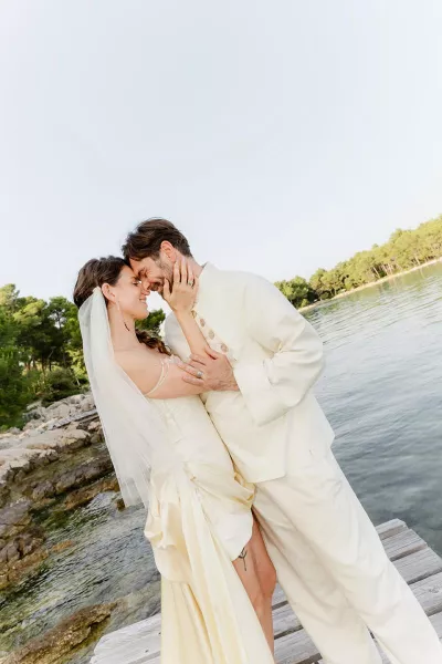 Modern wedding in Crvena Luka, Zadar