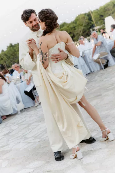 Modern wedding in Crvena Luka, Zadar