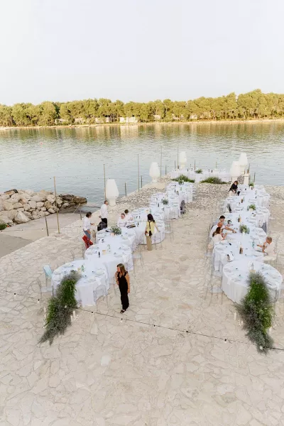 Modern wedding in Crvena Luka, Zadar