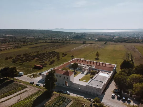 Maškovića han, Vrana