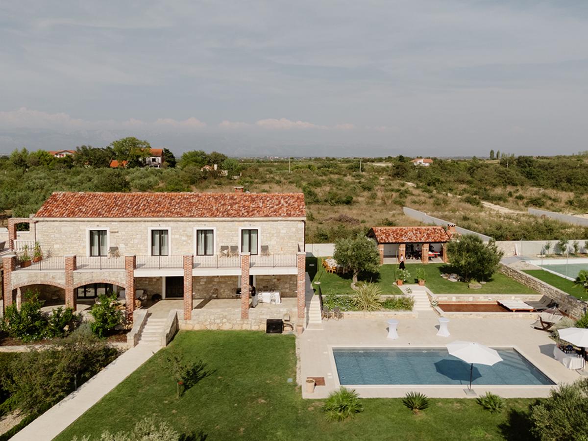 Villa Emilio, Murvica
