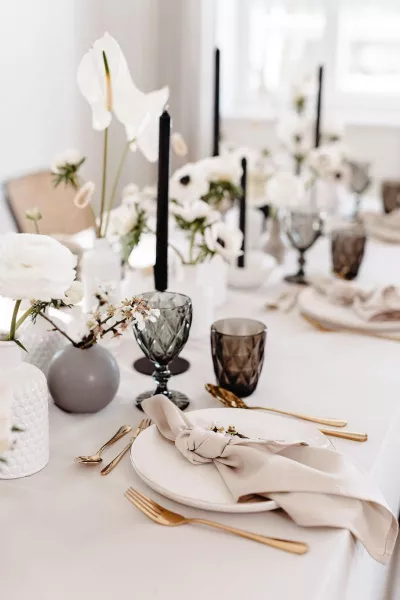 Modern Monochromatic Wedding
